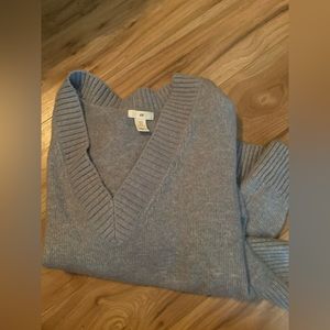 Gray H&M oversized off the shoulder/scoopneck sweater